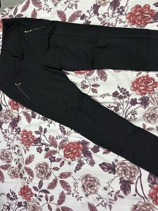 BLACK JEGGINGS FOR WOMEN