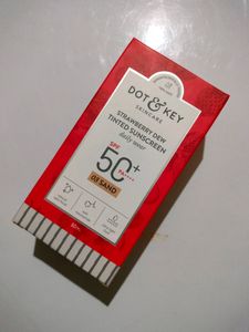 Dot &amp; Key Tinted Sunscreen ~ New Stock