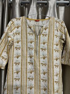 Striped Floral Print Kurta