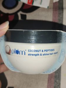 PLUM COCONUT &amp; PEPTIDES STRENGTH &amp; SHINE HAIR MASK