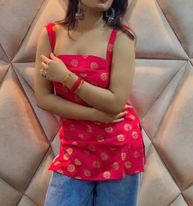 Red &amp; Gold Ethnic Kurta