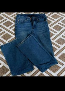 Bootcut/ flared Denim Jeans
