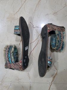 Never Worn New Catwalk Flats