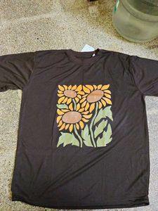 Sunflower Graphic T-Shirt