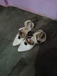 👠 Heels