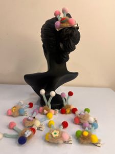 Cute Hair Clips with Pompoms2piece