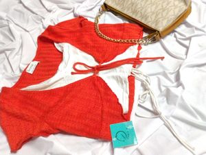 ✨Crop backless top✨