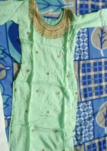 Elegant Kurta Set with skirt