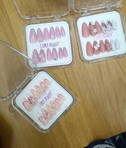 Press On Nails