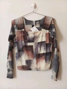 Abstract Pattern Long Sleeve Top