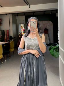 Plazo kurti set(Naira style)🌷*