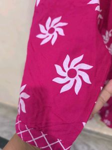 Pink Floral Print Kurti