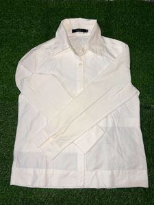 white shirt full sleeves