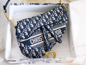 CHRISTIAN DIOR SADDLE SLING BAG WD BOX