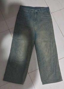 Vintage Wash Straight Leg Jean