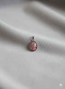 Floral Pendant Necklace