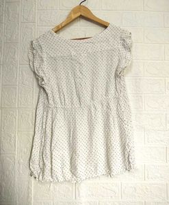 White Cotton Top M Size/ Tops For Rs.99 Only