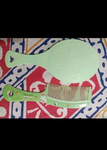 Hello Kitty Comb And Mirror