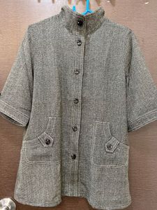 Grey Mandarins Collar Top