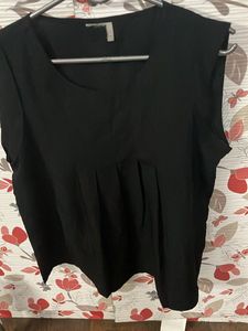 Sleeveless Black Top