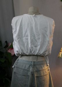 Zara White Sleeveless Crop Top