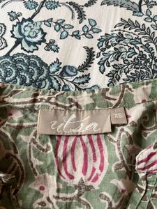 Floral Print Kurti With Pockets