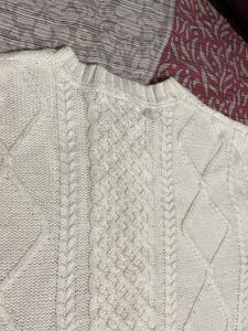 White Cable Knit Sweater with free gift hand bag