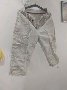 Cargo capris