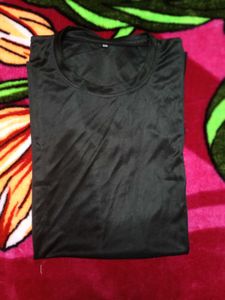 Black T-shirt For Selling