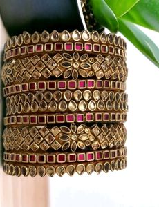 Best Customized Golden Bangles 8