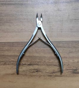 Cuticle Cutter