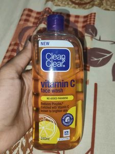 Clean & Clear Vitamin C Face Wash