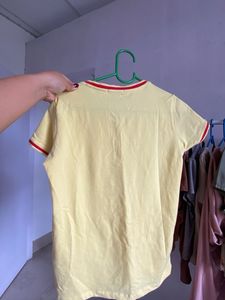 Best Fitted T-shirt It’s Butter 🧈 Yellow