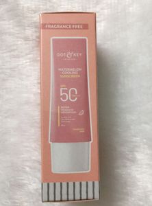 Dot &amp; Key watermelon Sunscreen