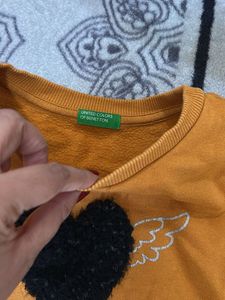 like new solid Girl&#39;s Sweatshirt