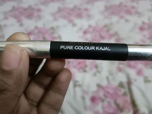 Oriflame Kajal
