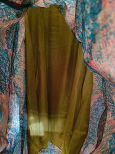 🇳🇿💫🎀Elegant Green &amp; Gold Ethnic Gown