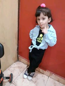 chota hogya baby ko ye top islye