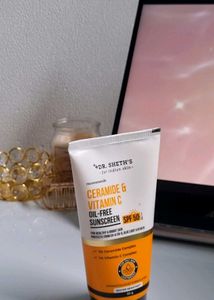 Dr. Sheth&#39;s Ceramide &amp; Vitamin C Sunscreen