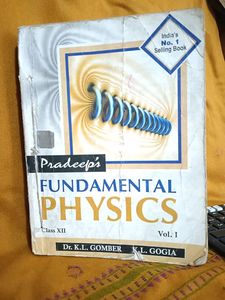 Pradeep's Fundamental Physics.   Class XII