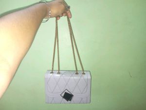 Chic Chain Shoulder Bag