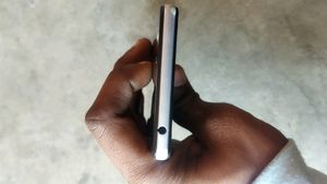 Oppo A33f 2gb And 16 Gb Rom