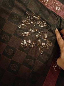 Two Toned Ethnic Saree With Sequins Border