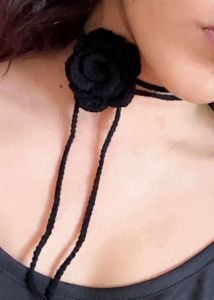 Red Rose Necklace