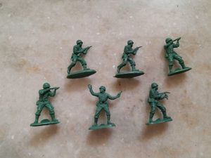 Vintage Green Army Men Figures