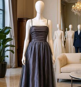 Sale 🎉 🎊 Elegant Maxi Dress