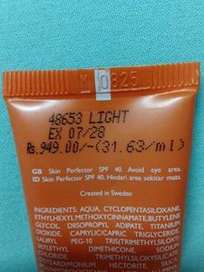 Optimals Skin Perfector(Light)