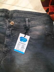 Men Jeans With Tag