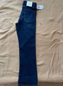 🌈H&amp;M Flared High Jeans Brand New