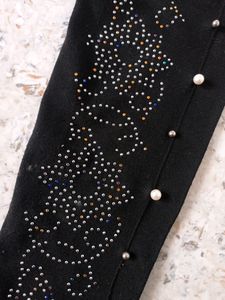 DARK BLACK JEGGINGS WITH STONES AND PEARLS